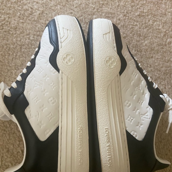 Louis Vuitton Groovy Platform Sneaker *GIFTABLE* size 7, EU 37 (hard to find) - Picture 6 of 15